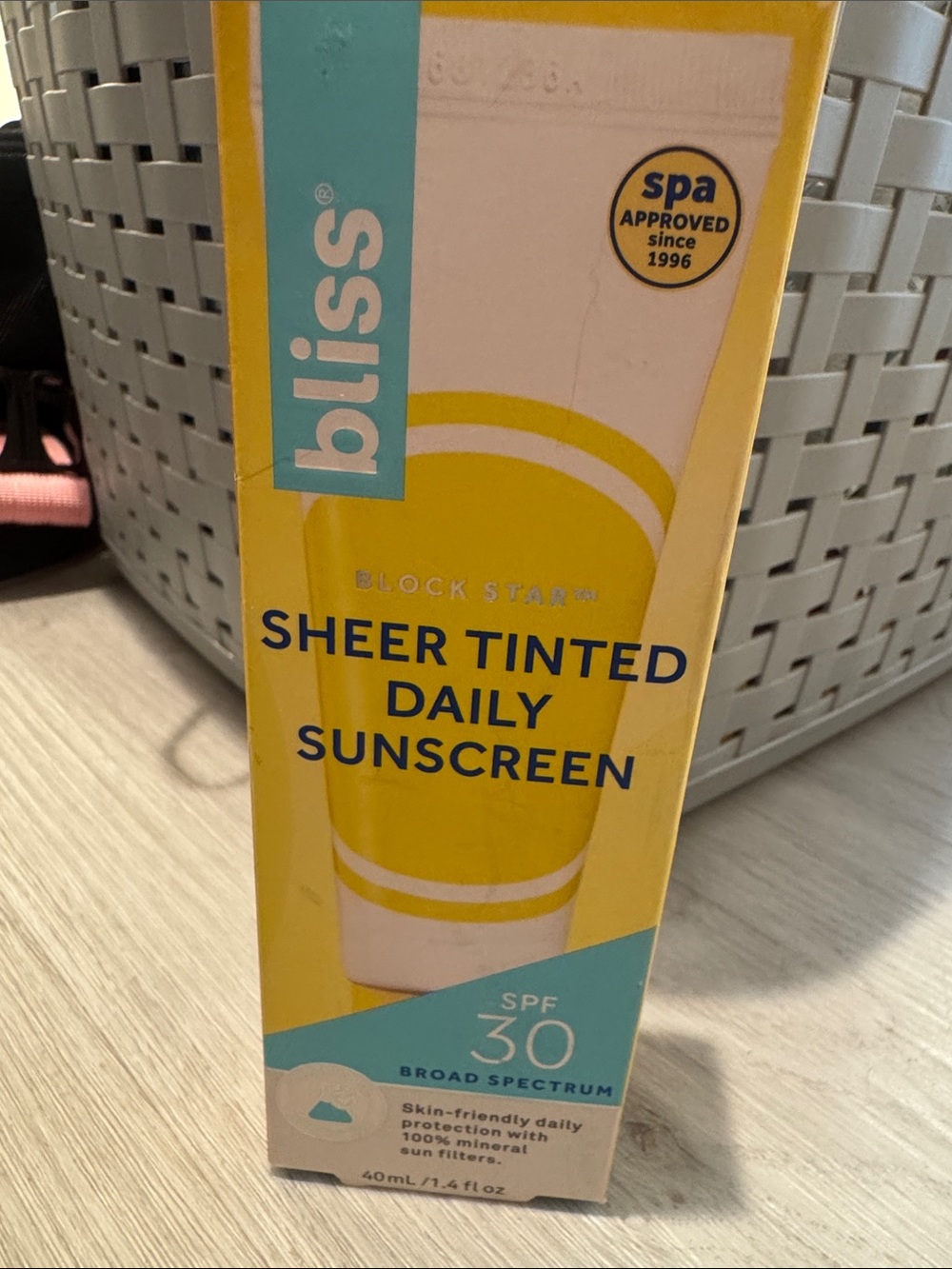 Bliss Sheer Tinted Daily Sunscreen SPF 30 - Unopened